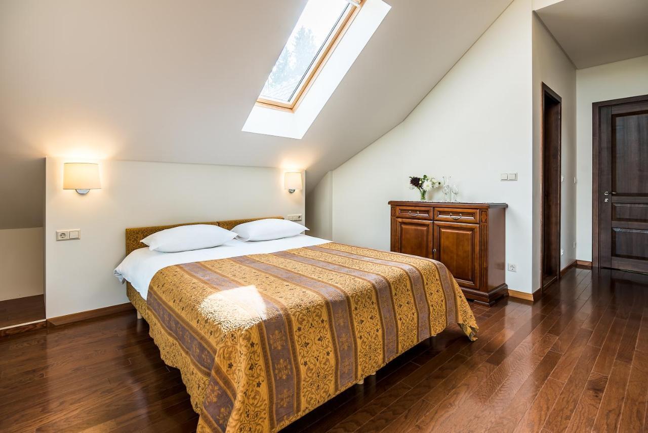 Villa Avirio Vingis 드루스키닝카이 외부 사진